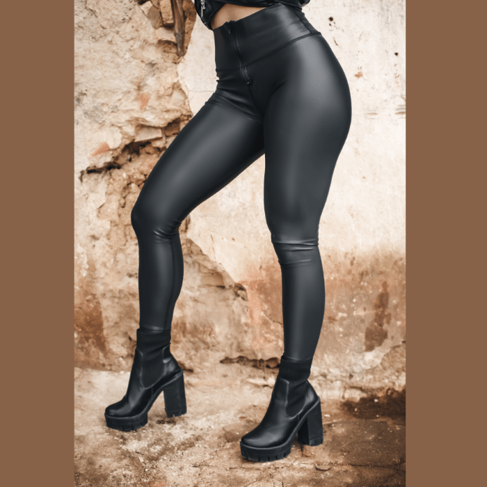 Leggins Tipo Cuero Levanta Cola ®Marca Luanda 30% OFF
